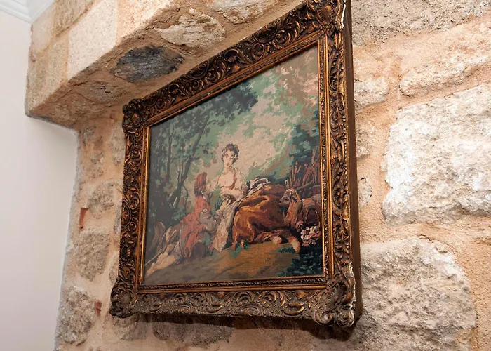 Arionos - Old Town *