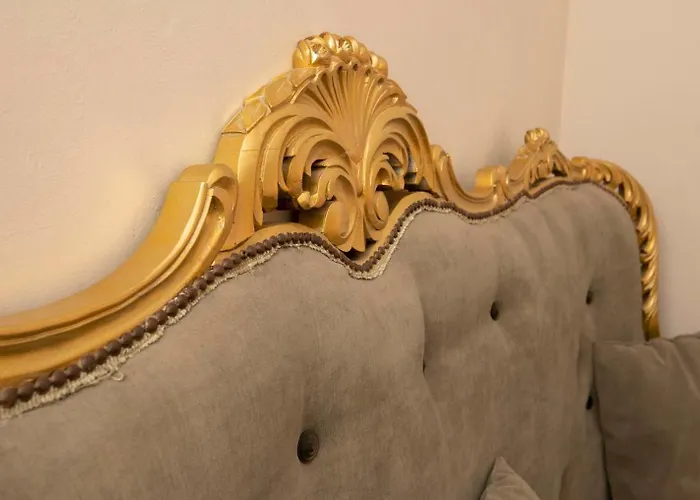 Arionos - Old Town *